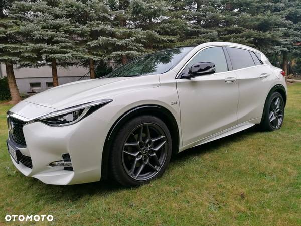 Infiniti Q30 2.2d DCT AWD Sport - 2