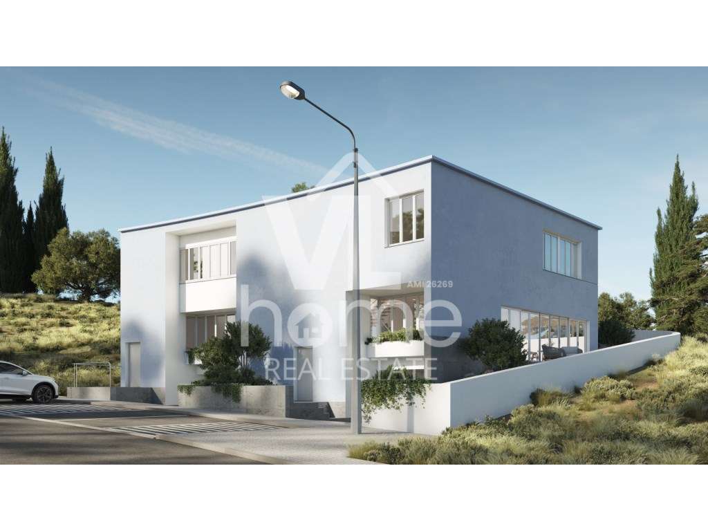 Lote de Terreno com Projeto para Moradia T4 - Quinta do Rei, Leiria - Grande imagem: 1/18