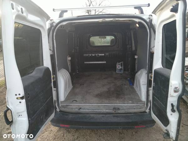 Opel Combo - 10