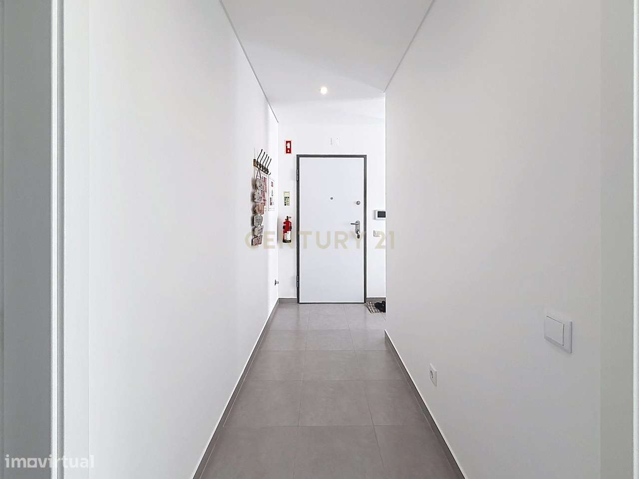 Apartamento T2 em Nazaré, Leiria - Oportunidade Única!-17