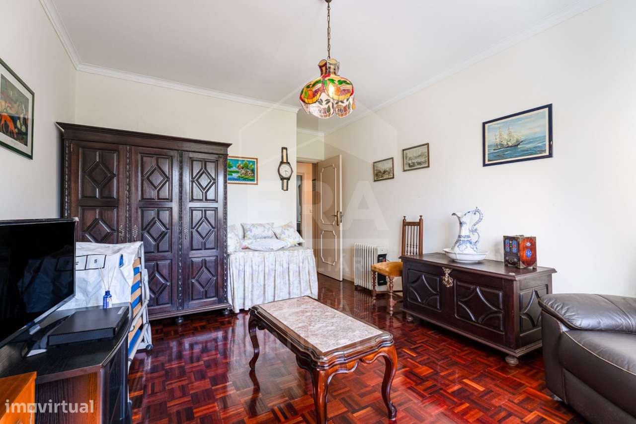 T3 Espaçoso no centro da cidade-20