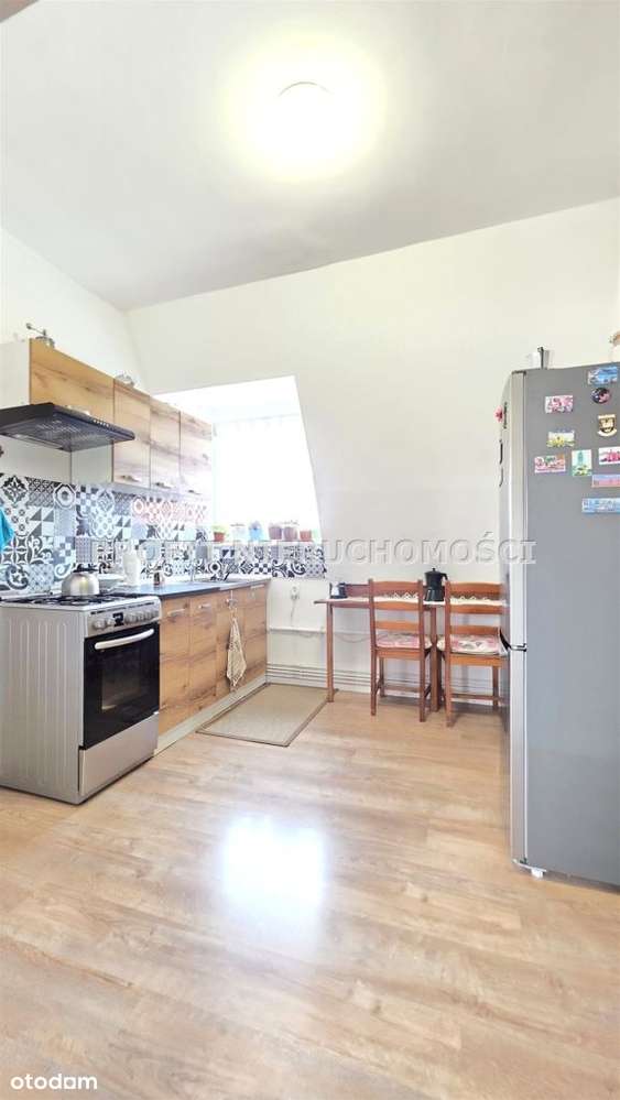 Słoneczne mieszkanie z widokiem na panoramę miasta-13