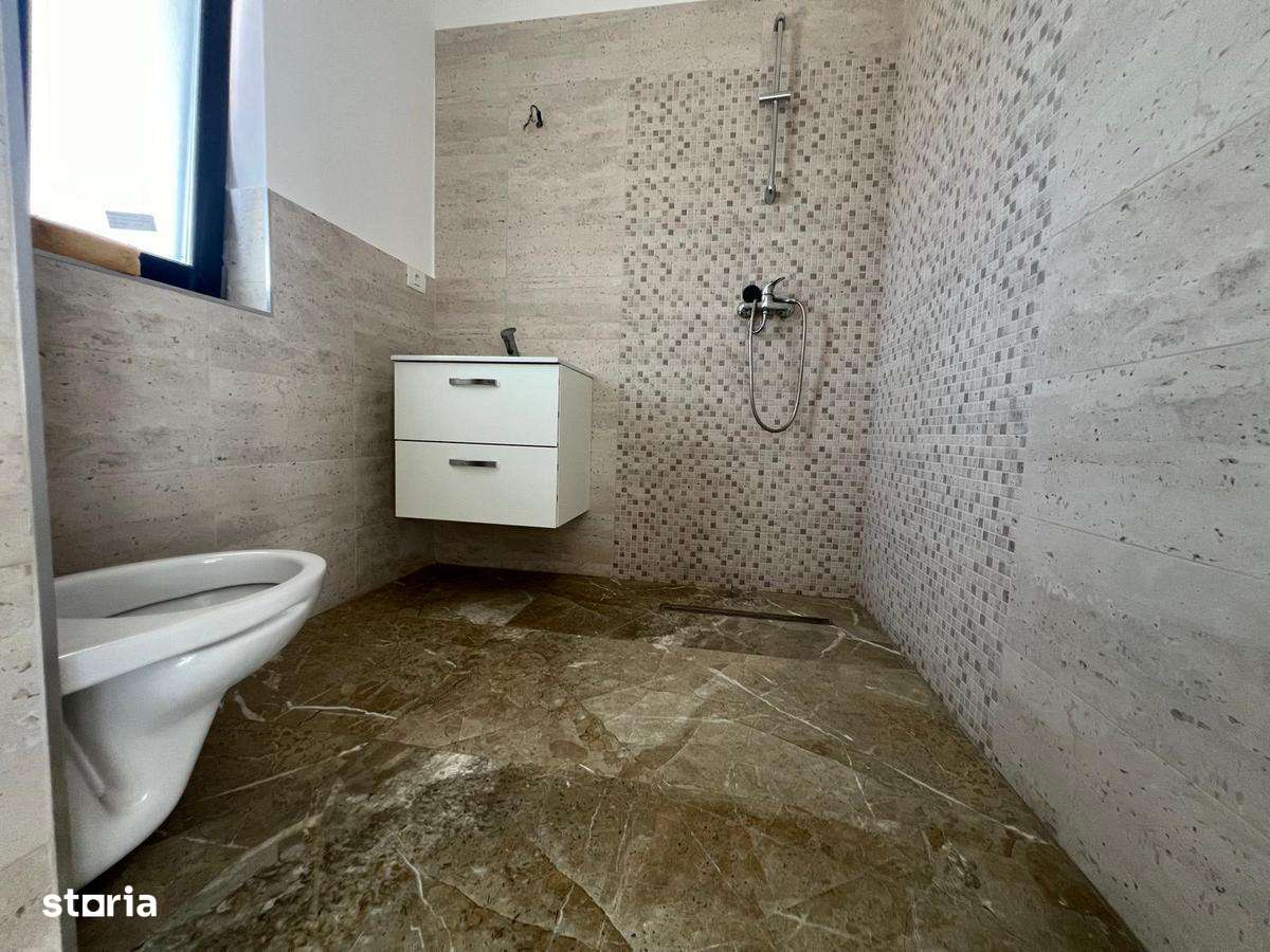 Vila individuala -4 camere -3 bai -425mp teren- str asfaltata - Imagine principală: 3/5