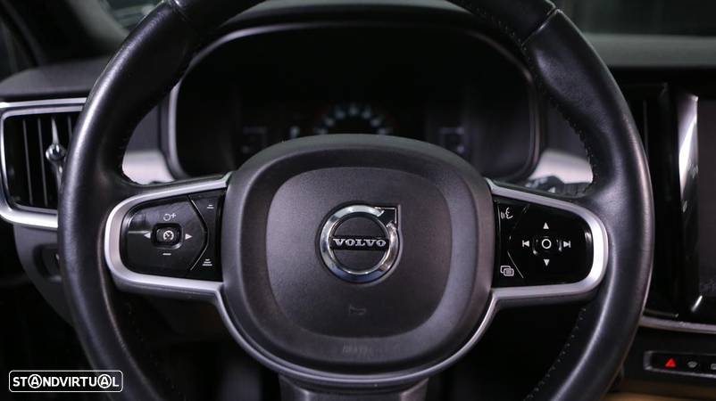 Volvo V90 2.0 D4 Momentum Geartronic - 14