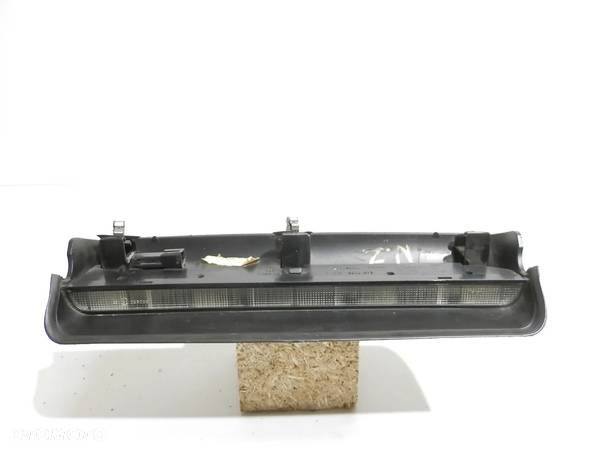 LAMPKA SWIATŁO TRZECIE STOP OPEL CORSA C 09114502 - 5