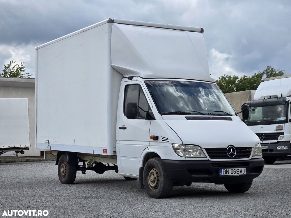 Mercedes-Benz Sprinter 2005