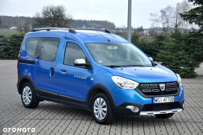 Dacia Dokker TCe 115 Stepway Celebration - 7