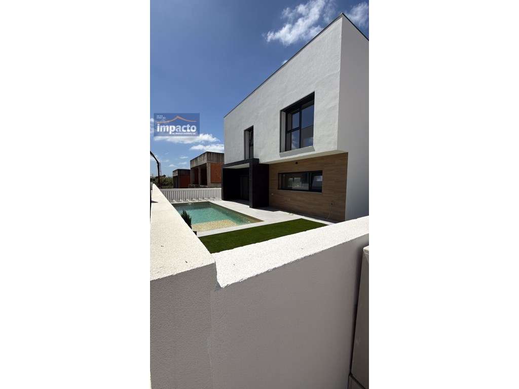 MORADIA NOVA T5, C/ PISCINA, PONTE DE ROL-4