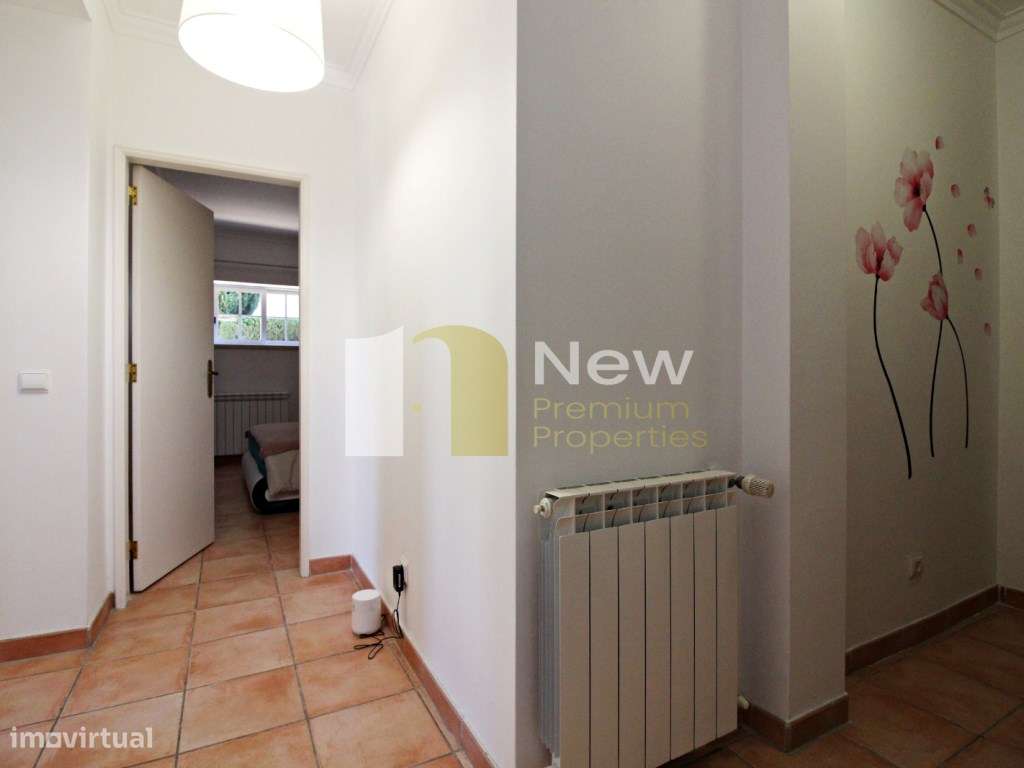Moradia isolada com 600m2 de terreno com fantástica piscina-23