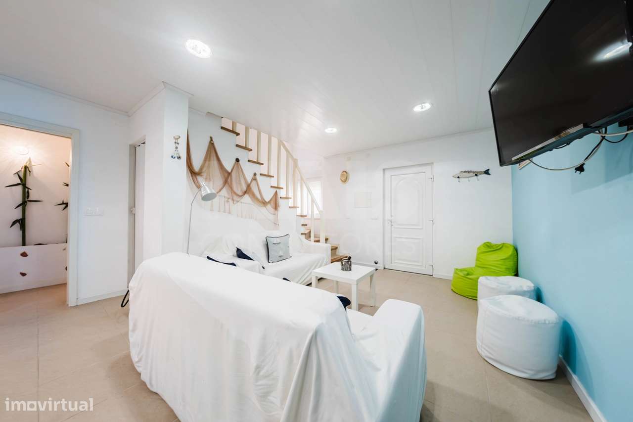 Moradia T1+3 na praia de São Martinho do Porto-5