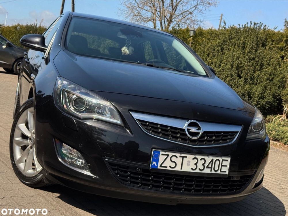 Opel Astra J (2009-2019) 2.0 CDTI Cosmo 2010