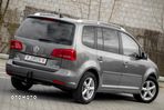 Volkswagen Touran 2.0 TDI DPF BlueMotion Technology DSG Comfortline - 20