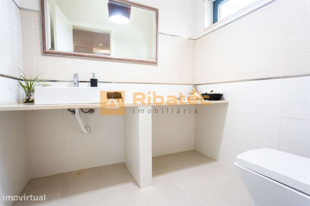 Quinta única localizada na Fajarda-5