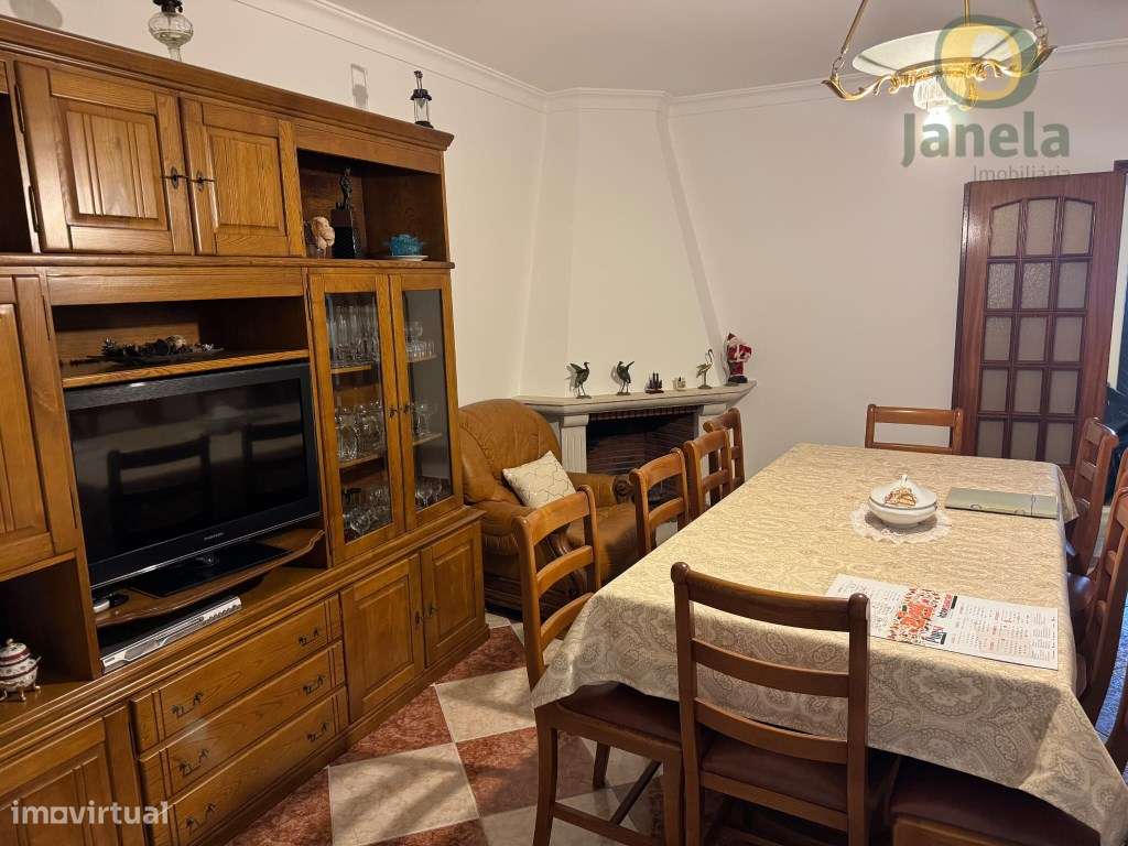 Moradia junto à praia do Cabeço e Praia Verde - Grande imagem: 4/14