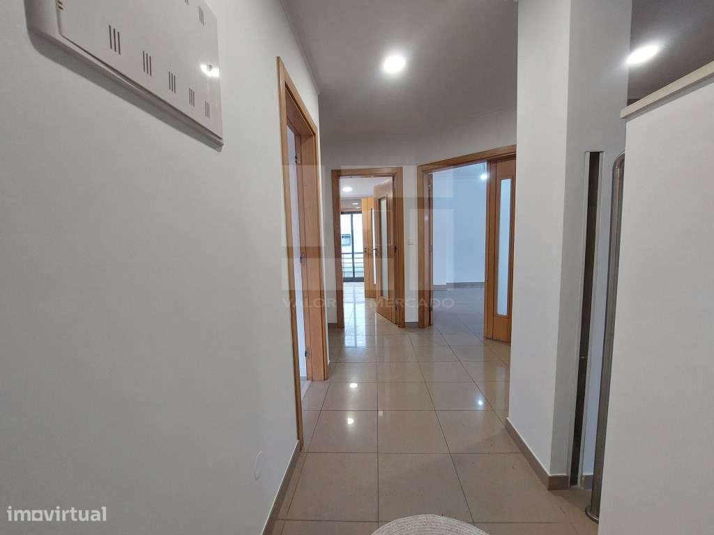 Moradia T5- Feijó - Grande imagem: 4/45