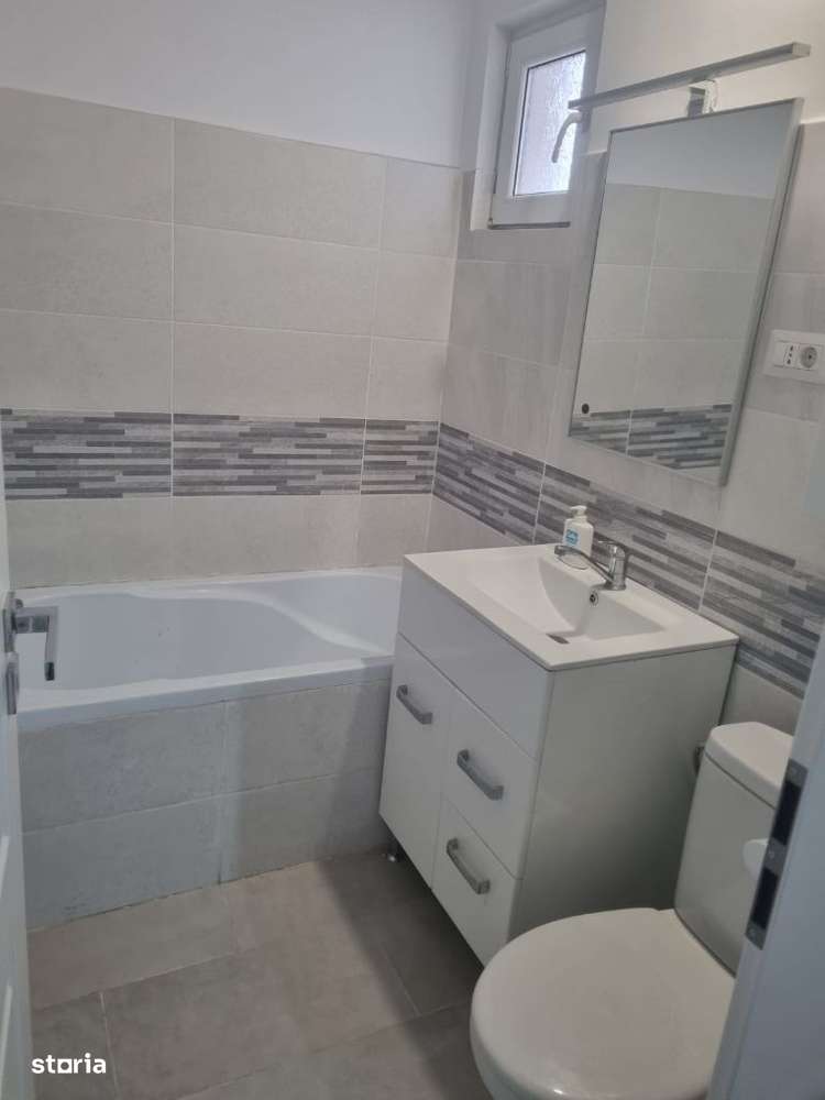 Inchiriez apartament 3 camere / micro 39 - Imagine principală: 4/8