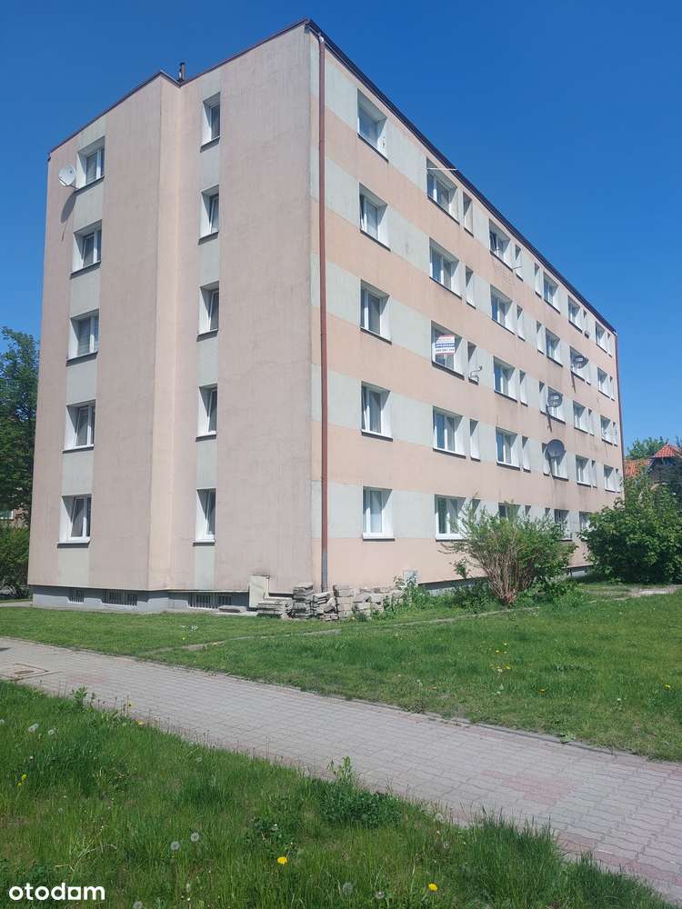 Słoneczne trzy pokojowe mieszkanie na drugim piętrze-8