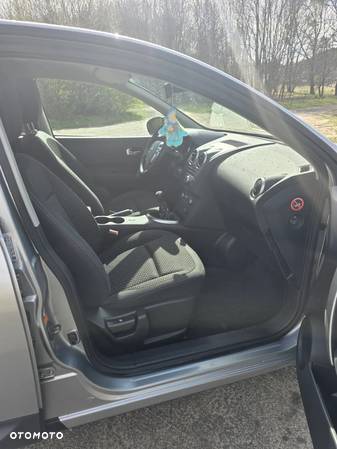 Nissan Qashqai 2.0 tekna - 14