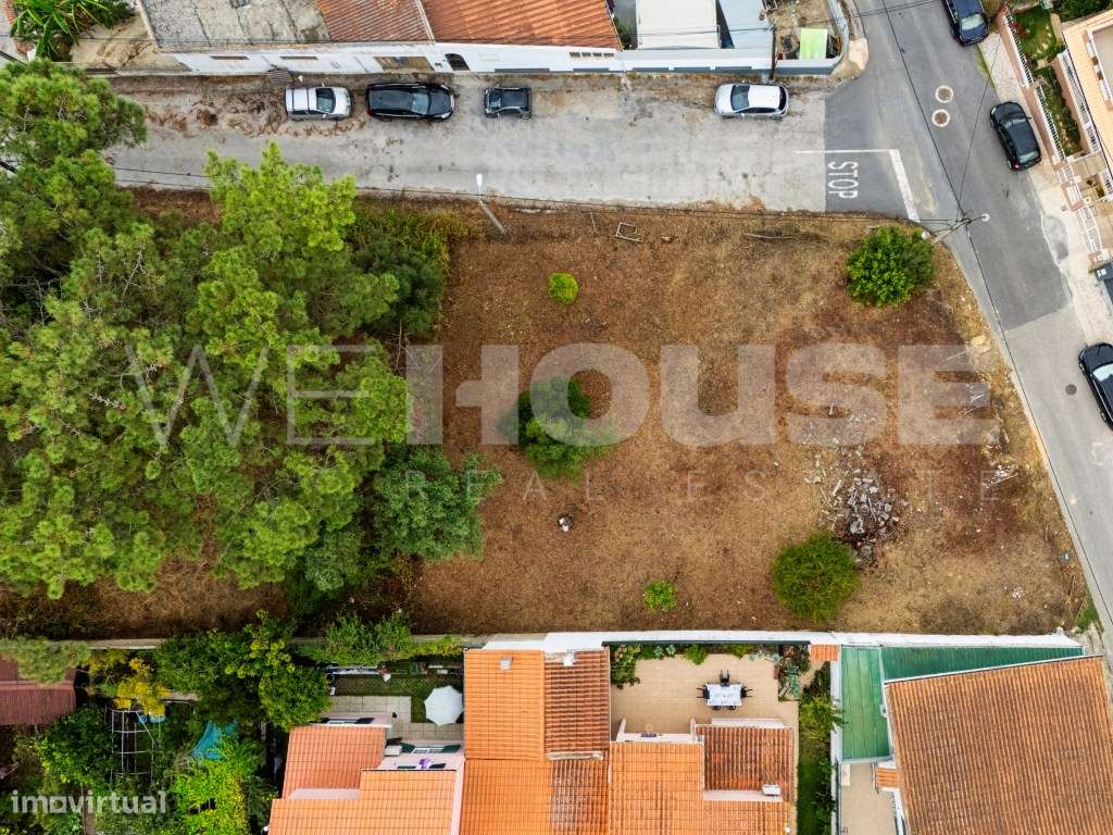 Terreno Urbano de 600 m² na Charneca da Caparica-5