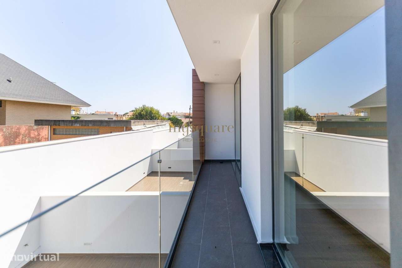 Moradia geminada T4 - Canidelo, Gaia-21