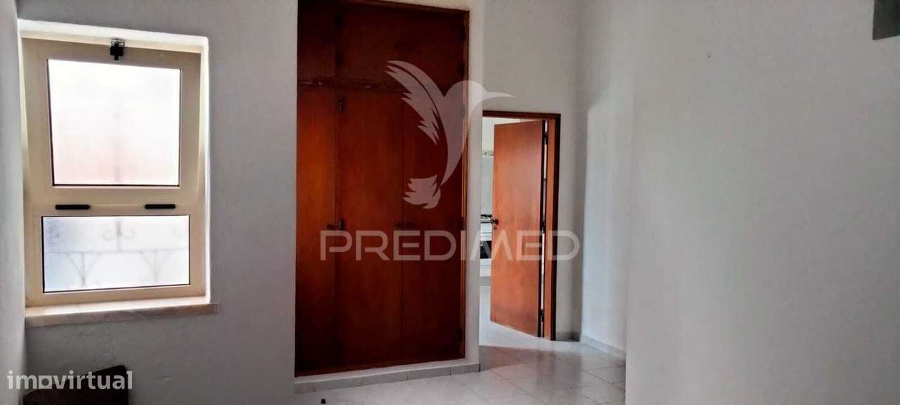 APARTAMENTO T1  EM SÃO BARTOLOMEU DE MESSINES - Grande imagem: 3/8