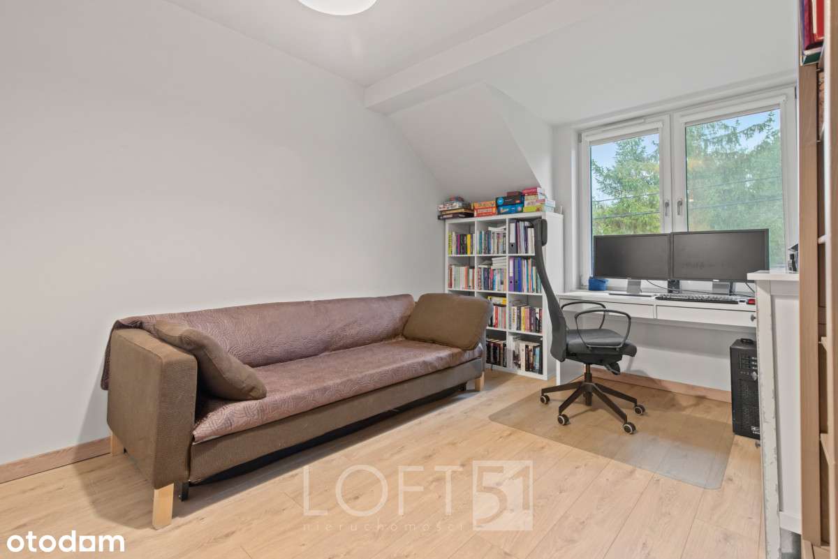 Dom w otoczeniu natury z dużą działką-11