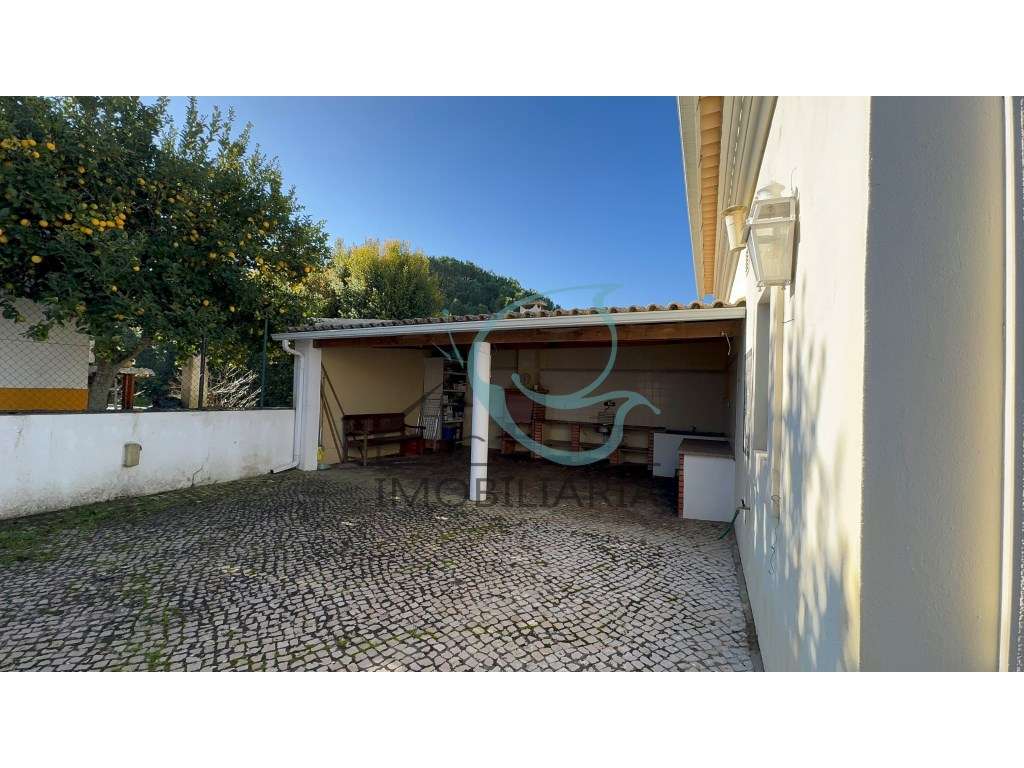 Moradia T4 em Azeitão - Excelente Oportunidade - Grande imagem: 5/29