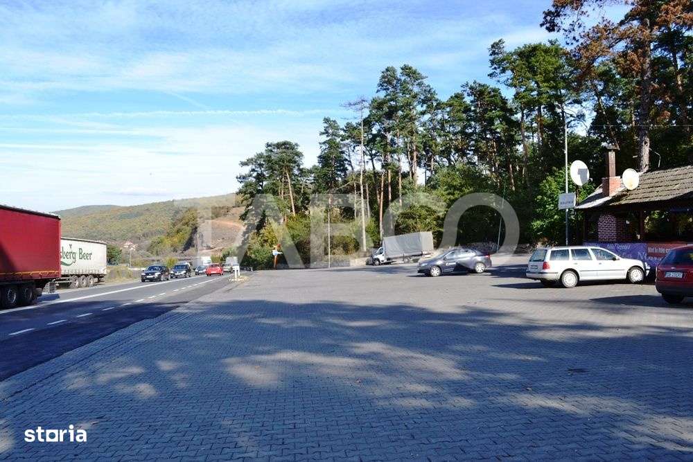 Pensiune de vanzare in Talmaciu judetul Sibiu renovata cu 26 camere - Imagine principală: 5/19