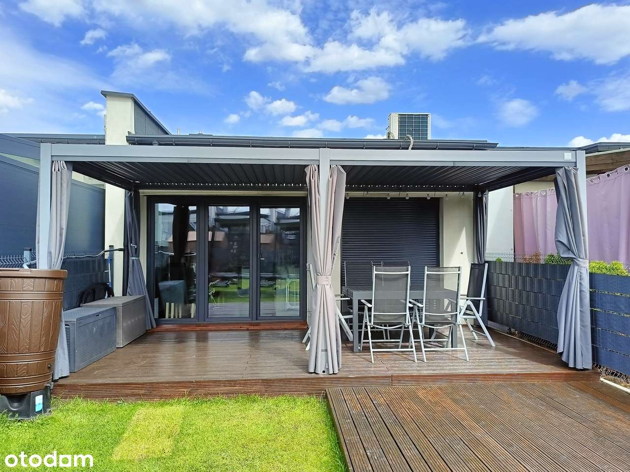 Nowoczesny szeregowiec z ogródkiem i parkingiem – bez prowizji - Pełny obrazek: 1/13