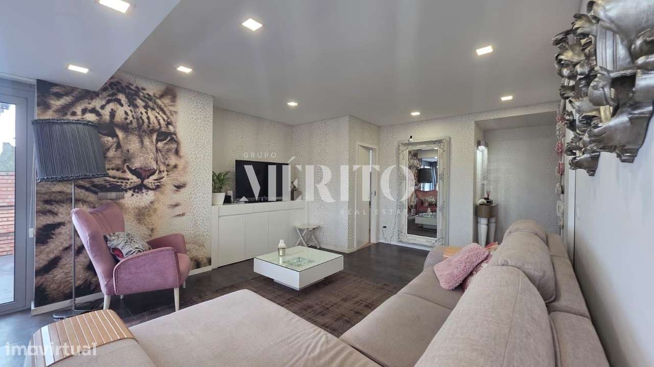 Apartamento T3 Renovado a poucos passos do Mar na Póvoa de Varzim - Grande imagem: 4/23