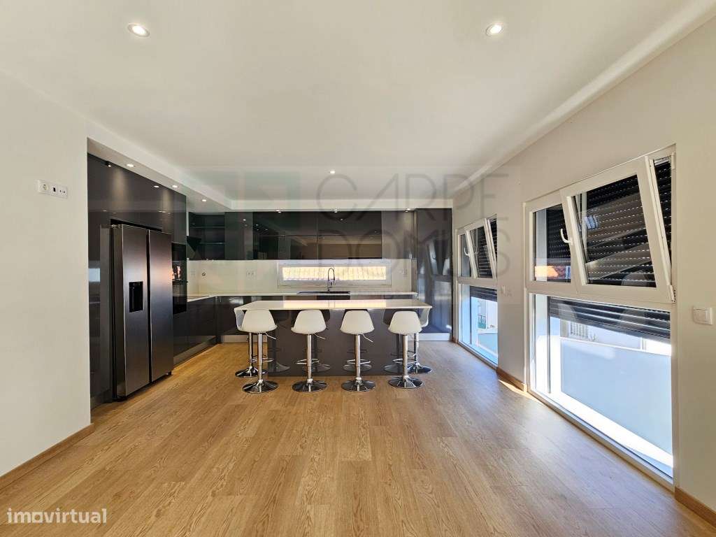 Moradia nova T4, com piscina, em Alverca, Vila Franca de Xira, Lisboa-8