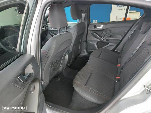 Ford Focus 1.0 EcoBoost MHEV ST-Line - 10