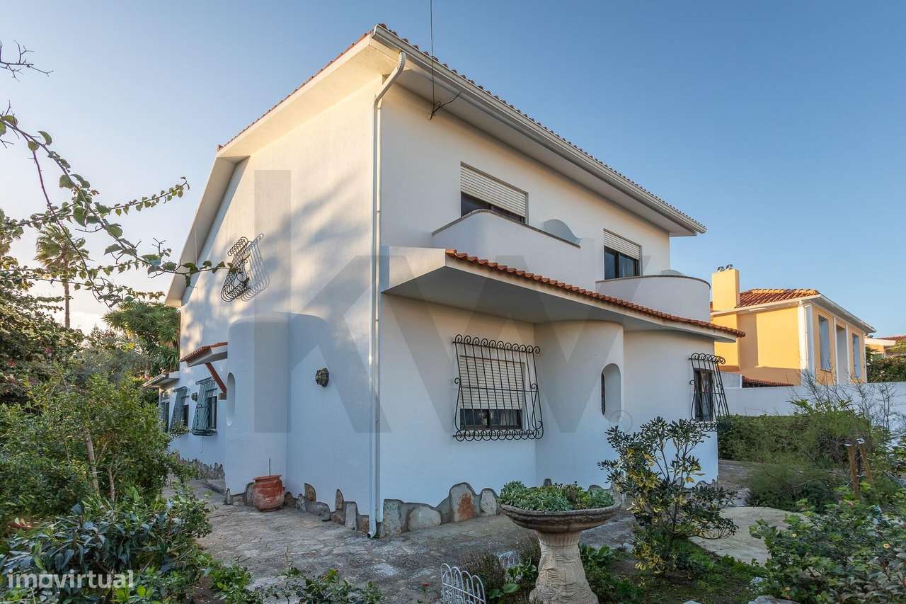 Birre Premium (King's College): Moradia T4 em Lote de 540m2 com Total - Grande imagem: 2/47