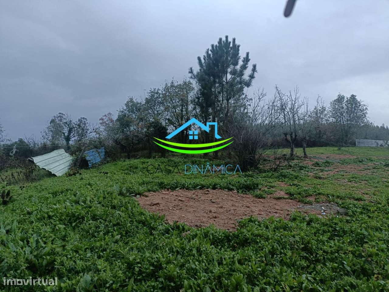 Vende-se terreno para construção - Grande imagem: 5/13