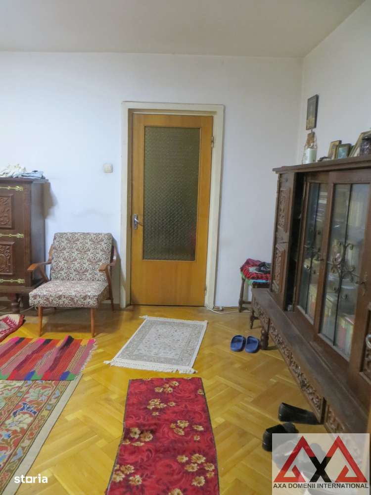 Apartament 2 camere Turda, etaj 5, acces metrou - Imagine principală: 4/9