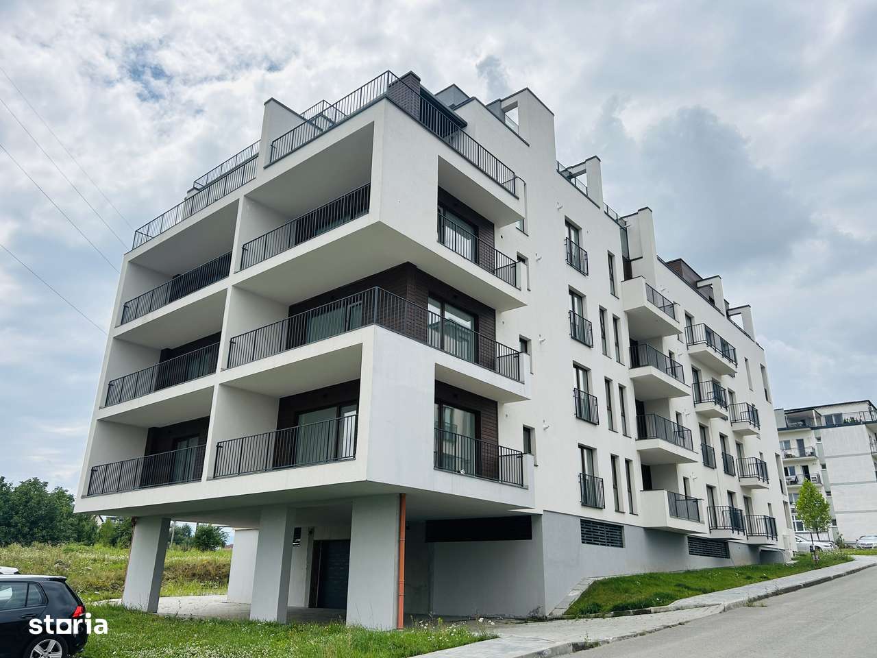 INTABULAT! Ap 2 camere -54 mp - terasa 16 mp --5
