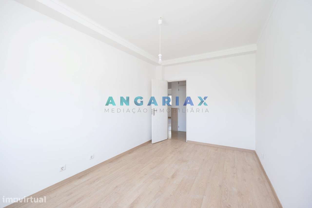 ANG1660 - Apartamento T3 para Venda em Gândara dos Olivais, Leiria-17