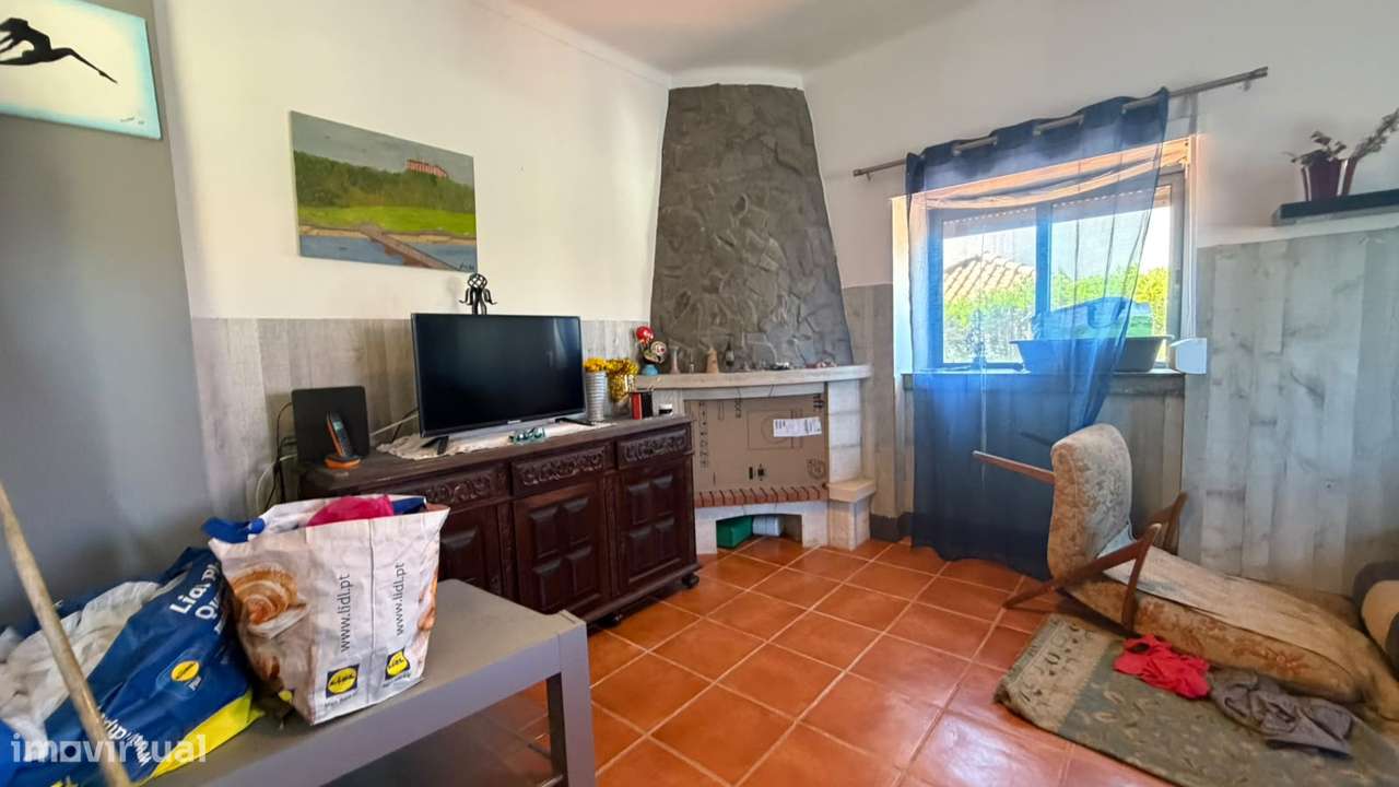 Andar de Moradia T2 c/ Suite, Logradouro e Garagem-19