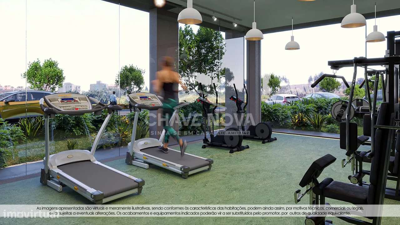 Apartamento T2 com garagem e varanda em Gaia-17