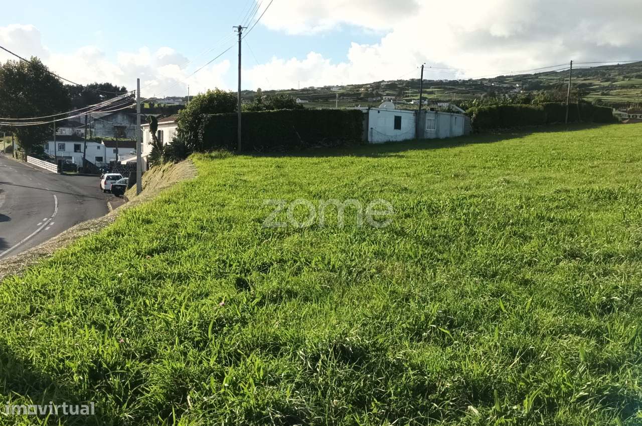 Terreno rústico na Horta - Grande imagem: 5/11