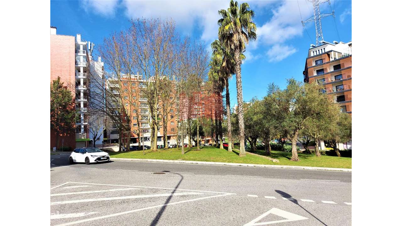 Apartamento T3 em Colinas do Cruzeiro-5