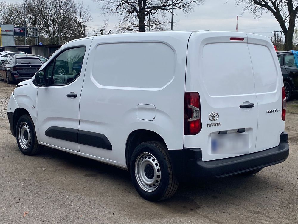 Toyota Proace City 2023
