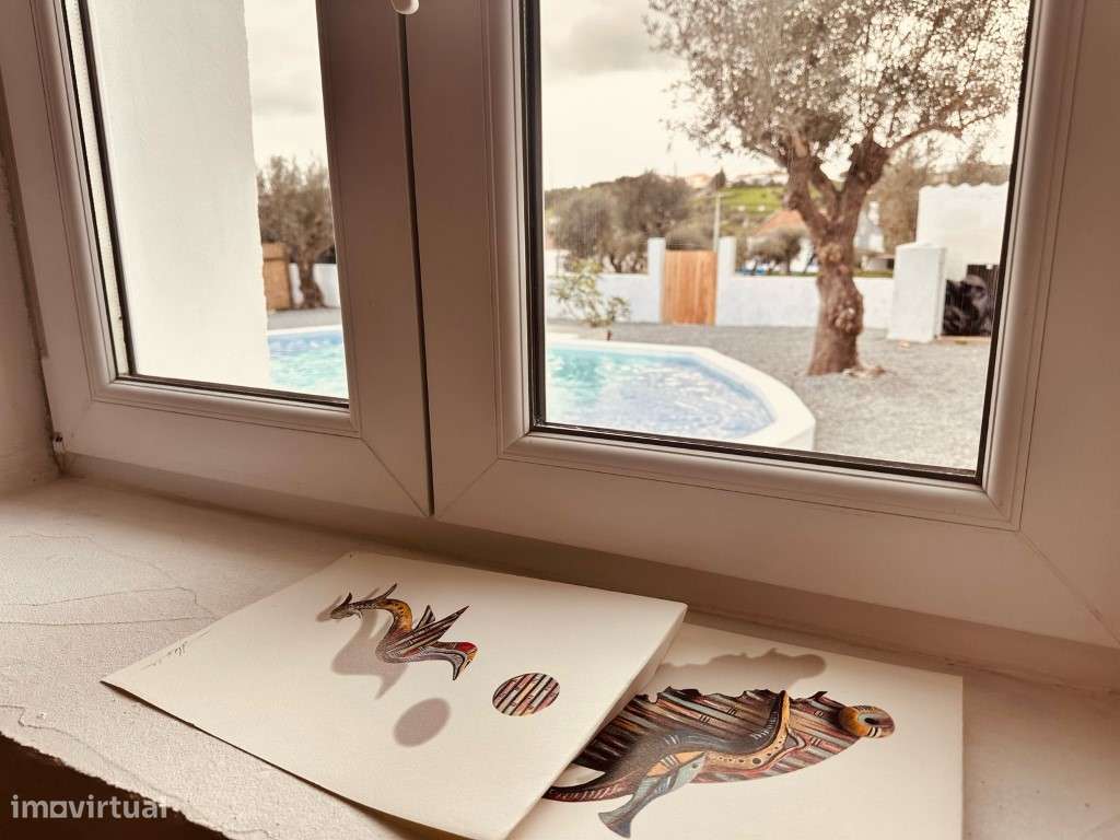 Moradia T2, inserida em lote com 1125 m2 com piscina, em Santiago M...-24