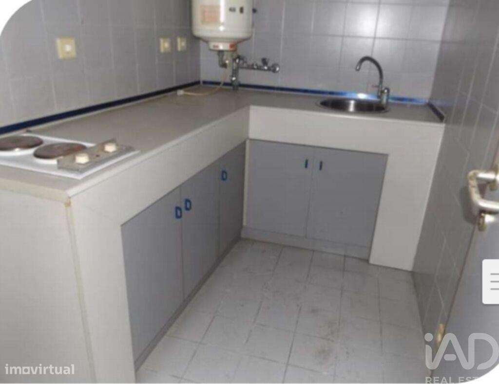 Comércio diverso em Amiais de Baixo de 347,00 m2 - Grande imagem: 5/9