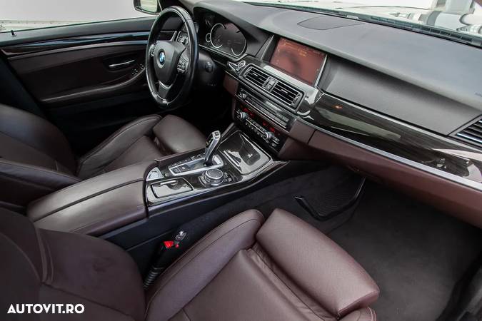BMW Seria 5 520d xDrive Aut. Luxury Line - 22