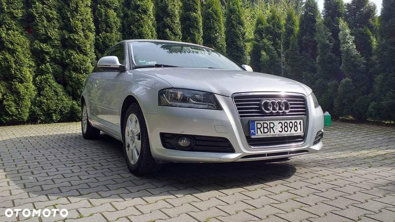 Audi A3 1.6 TDI DPF Ambition - 1