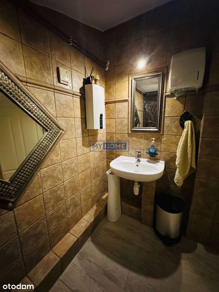 Na sprzedaż budynek mieszkalno-usługowy-10