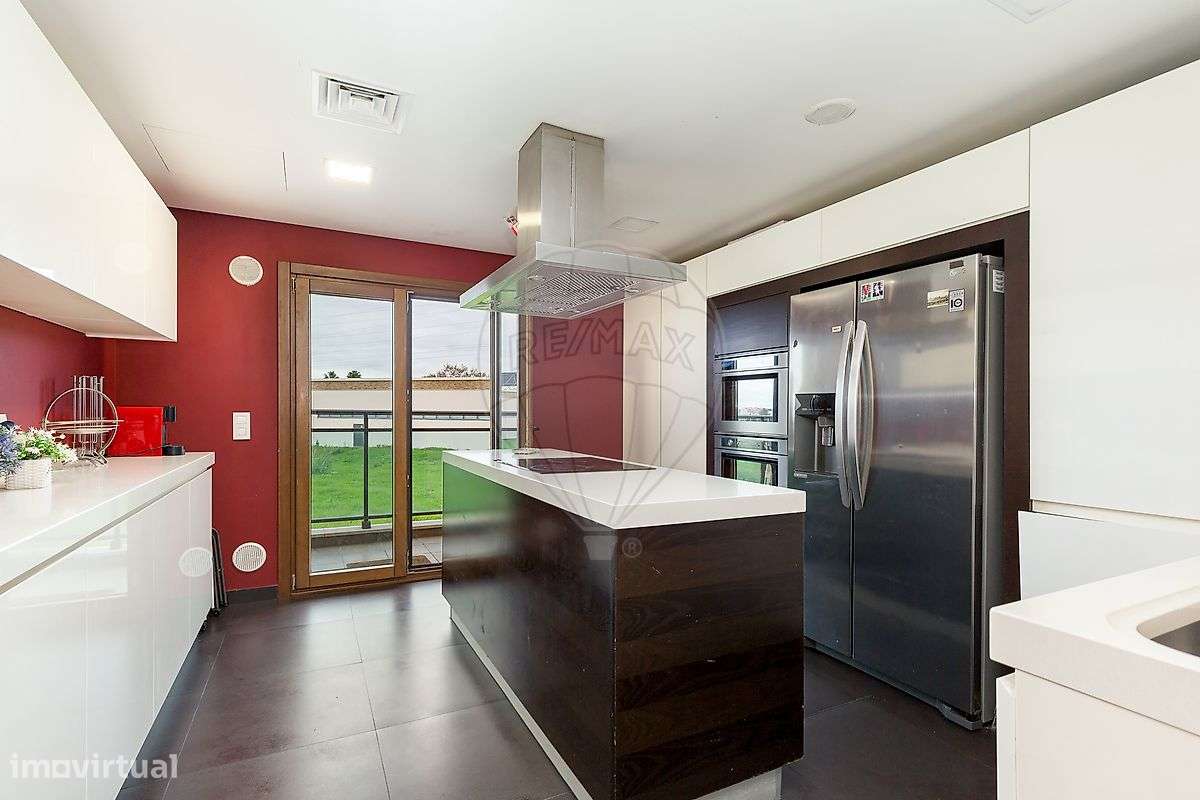 Apartamento T4 para arrendamento - Grande imagem: 4/16