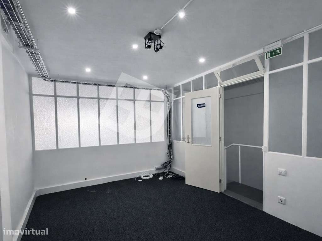 Armazém Zona Industrial c/364 m2 - Aveiro - Grande imagem: 5/21