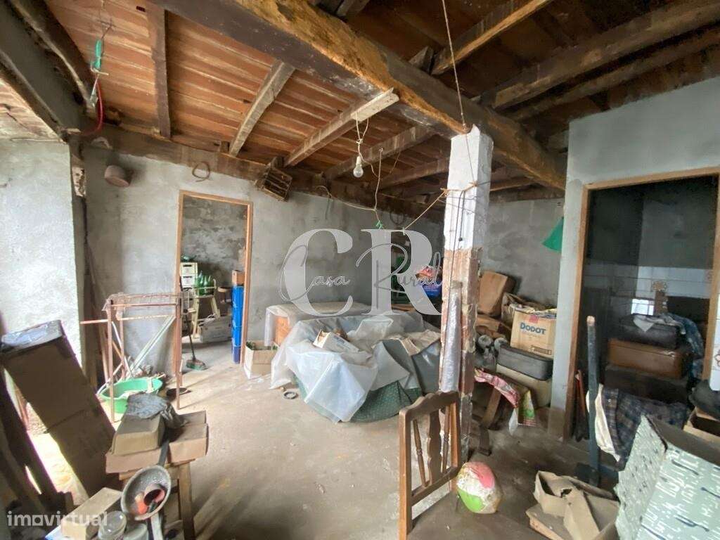 Prédio composto por dois apartamentos, terraço e vistas panorâmicas na - Grande imagem: 5/30